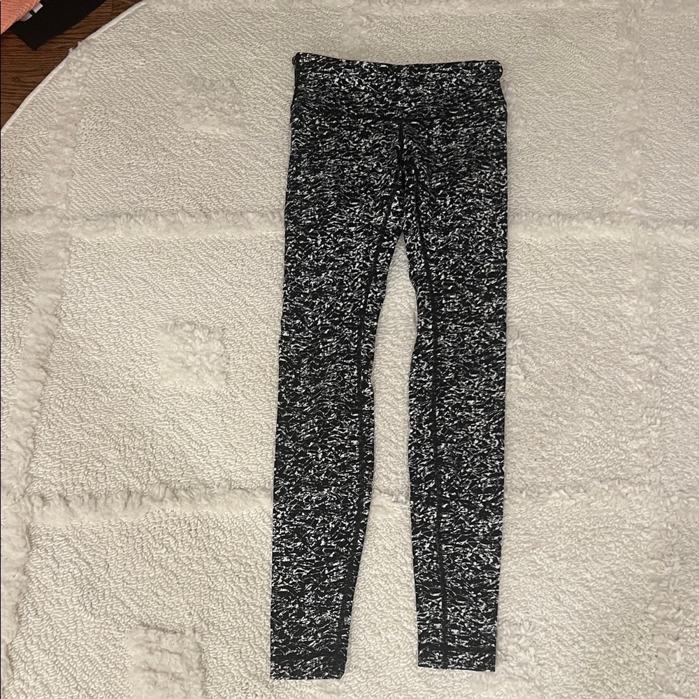 Lululemon Athletica Black and White Abstract Leggings